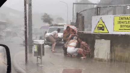 Espagne : une tempête avec des vents allant jusqu’à 120km/h a frappé les Baléares (France 2)