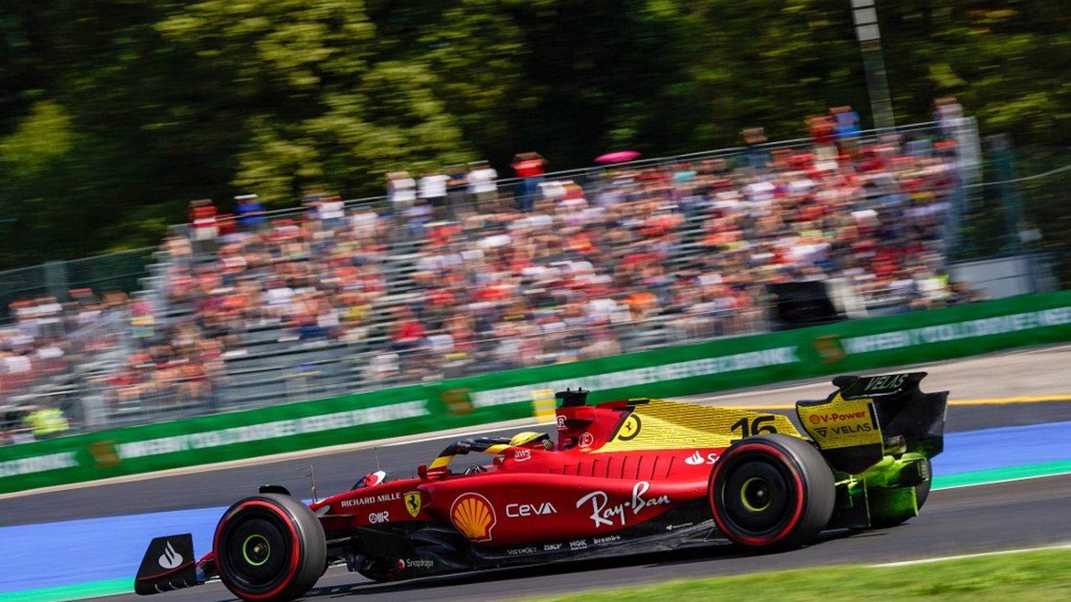 Formule 1 : Charles Leclerc, la pole malgré lui - Le Mag Sport Auto - Le  Mag Sport Auto