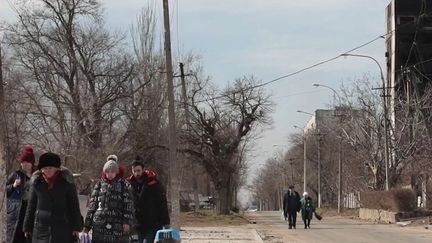 Guerre en Ukraine : dans les ruines de Marioupol, ville martyre (FRANCE 2)