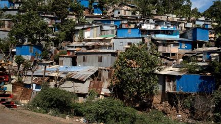 Bidonville de Kawéni, une agglomération rattachée à la commune de Mamoudzou à Mayotte. L'opération de "reprise" concernerait ce quartier de Kawéni. (DAVID LEMOR / MAYOTTE LA 1ERE)