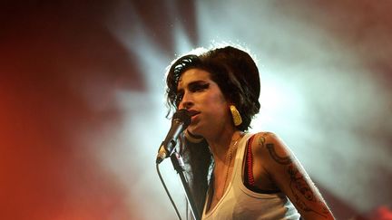 Amy Winehouse en concert aux Eurockéennes - 2007
 (AFP PHOTO JEFF PACHOUD)