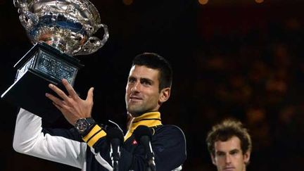 Novak Djokovic est devenu le premier joueur a remporter l'Open d'Australie trois fois consécutivement