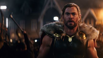 Comme pour les précédents opus, Chris Hemsworth incarne Thor dans le dernier volet de la saga Marvel. (MARVEL STUDIOS / DISNEY / ALLOCINE)