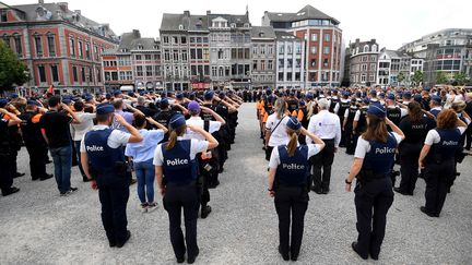 Hommage aux victimes de l'attaque de Liège, le 30 mai 2018. (EMMANUEL DUNAND / AFP)