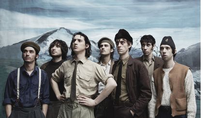 La Fat White Family toujours debout, fière représentante d'un rock anglais renaissant depuis quelques années. (Sarah Piantadosi)