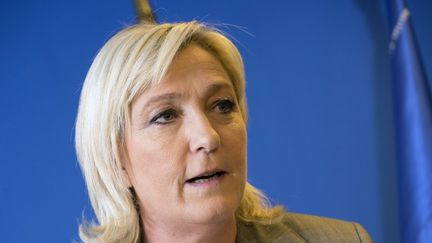 La pr&eacute;sidente du Front national, Marine Le Pen, lors de sa conf&eacute;rence de presse au soir du second tour des d&eacute;partementales, le 29 mars 2015 &agrave; Nanterre (Hauts-de-Seine).&nbsp; (MIGUEL MEDINA / AFP)