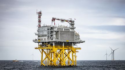 Une plateforme pétrolière offshore au large des Pays-Bas, le 25 septembre 2023. (ANP MAG / AFP)