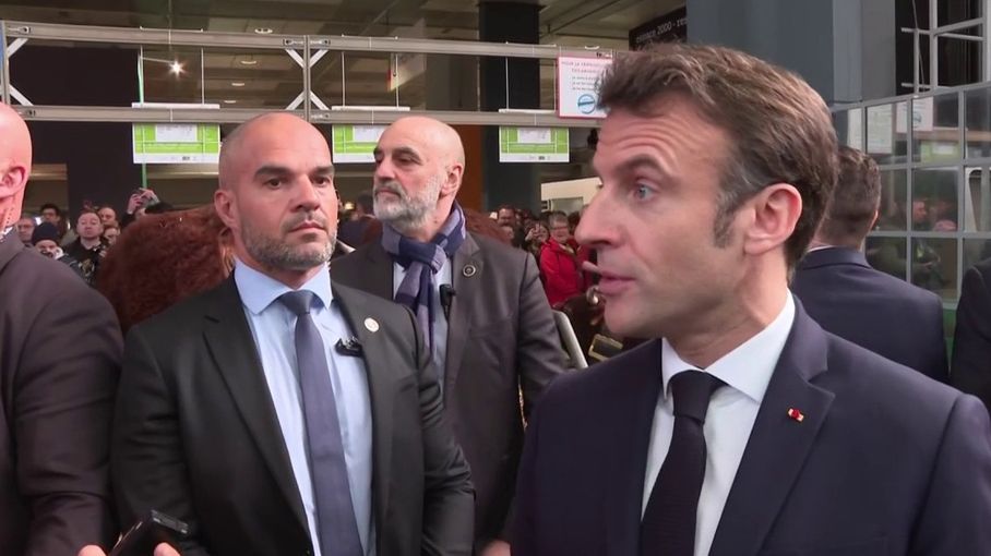 Salon De Lagriculture Emmanuel Macron Présent Pour Le Lancement De Lédition 2023 