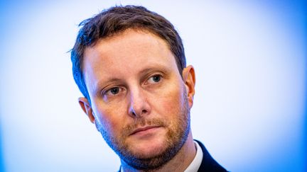 Le ministre des Transports, Clément Beaune, à Paris, le 14 février 2023. (AMAURY CORNU / HANS LUCAS / AFP)