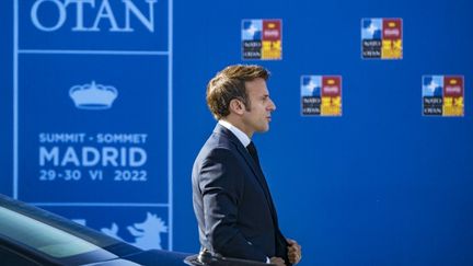 Emmanuel Macron au sommet de l'Otan, le 30 juin 2022 à Madrid (Espagne). (CELESTINO ARCE / NURPHOTO / AFP)