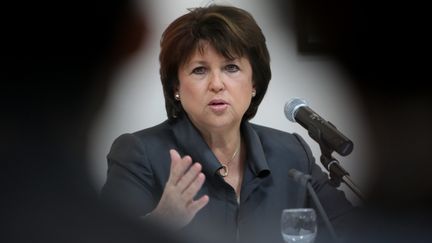 La premi&egrave;re secr&eacute;taire du PS, Martine Aubry, lors d'un point-presse &agrave; Lille, le 18 novembre 2011. (ALEXIS CHRISTIAEN / LA VOIX DU NORD / MAXPPP)