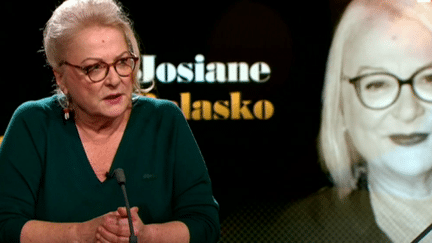 Josiane Balasko sur le plateau de 20h30 le dimanche
 (France 2 Culturebox capture d&#039;écran)