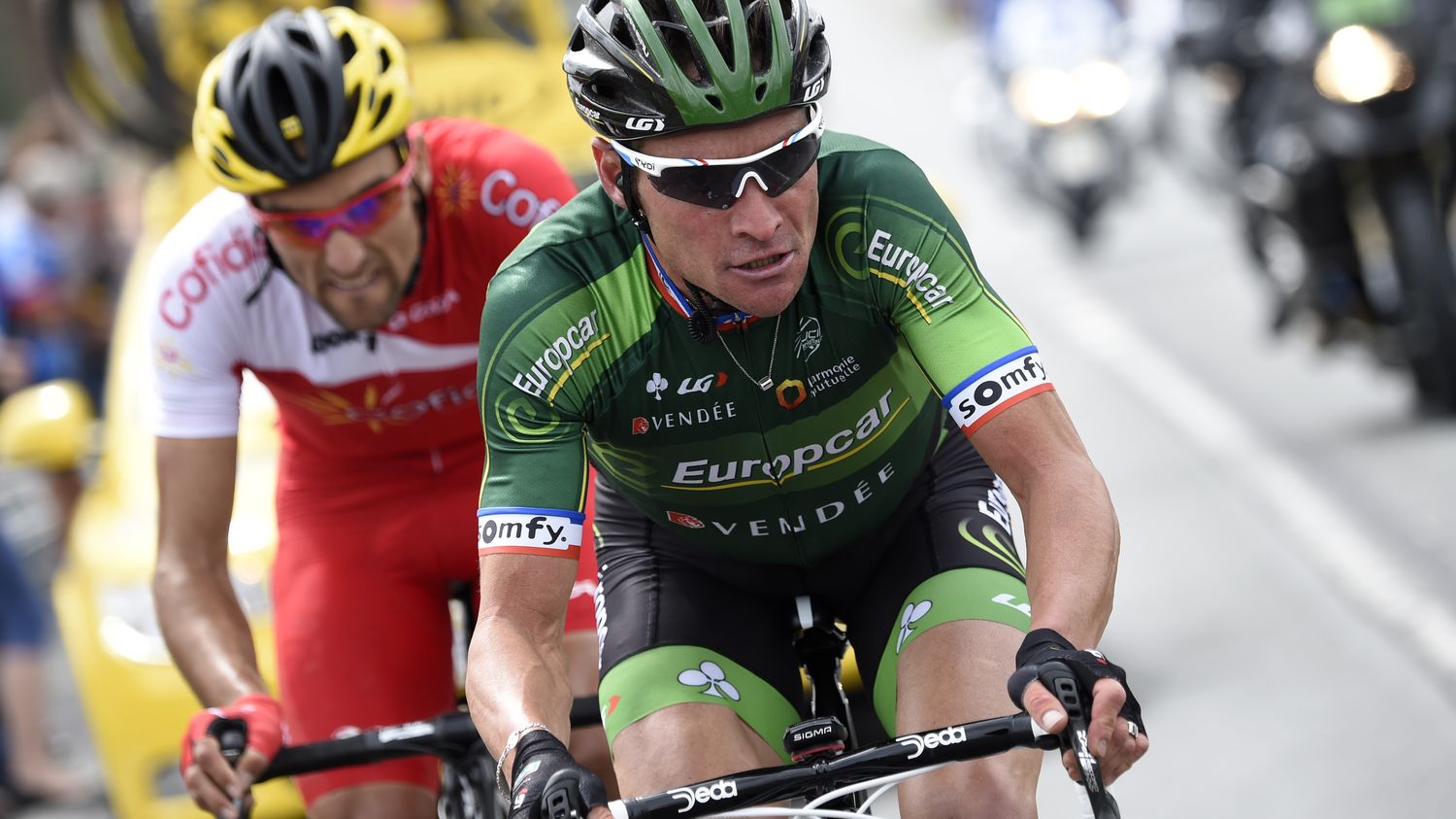 VIDEO. Tour De France : Thomas Voeckler Rattrapé Par Le Peloton Après ...