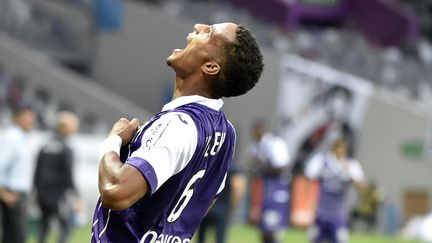 Le Toulousain Christopher Jullien célèbre son but contre Bordeaux, au Stadium de Toulouse (Haute-Garonne), le 20 août 2016. (PASCAL PAVANI / AFP)