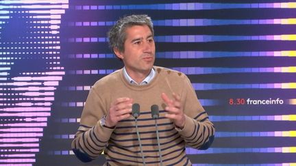 François Ruffin, député LFI de la Somme, était mardi 10 mai l’invité du 8h30 franceinfo. (FRANCEINFO / RADIOFRANCE)