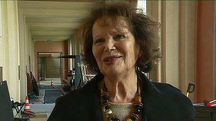 Claudia Cardinale sur le tournage de la série  "La loi de Julien" diffusée sur France 3. 
 (France 3)