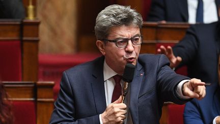 Perquisition : le parquet de Paris ouvre une procédure après l'intervention de Jean-Luc Mélenchon