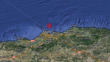 Un s&eacute;isme de magnitude 5,6 a secou&eacute; l'Alg&eacute;rie, le 1er ao&ucirc;t 2014. L'&eacute;picentre se situait en mer, &agrave; 20 km au nord-est d'Alger. (CRAAG / GOOGLE MAPS)