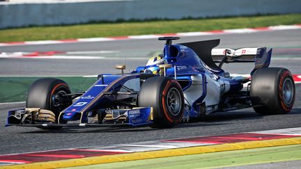 La Sauber C36-Ferrari du Suédois Marcus Ericsson (au volant) et de l'Allemand Pascal Wehrlein. (JORDI GALBANY / NURPHOTO)