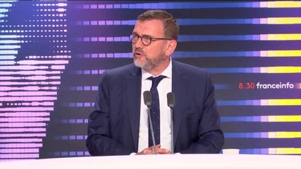 Olivier Klein,&nbsp;ministre délégué à la Ville et au Logement, et maire de Clichy-sous-Bois, sur franceinfo, vendredi 26 août 2022. (FRANCEINFO / RADIOFRANCE)