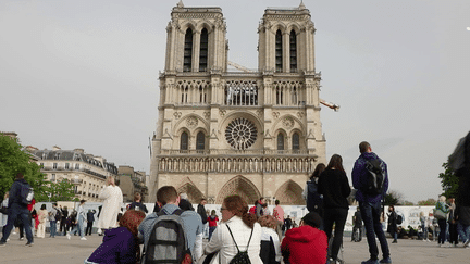 Notre-Dame de Paris retrouve sa blondeur naturelle