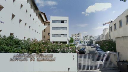 Capture d'&eacute;cran Google maps de l'entr&eacute;e de l'h&ocirc;pital de la Conception &agrave; Marseille o&ugrave; des jeunes ont poignard&eacute; un infirmier, le 18 ao&ucirc;t 2013. ( FRANCETV INFO)