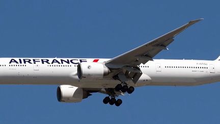 Air France : une enquête ouverte après que les pilotes aient perdu le contrôle d'un Boeing