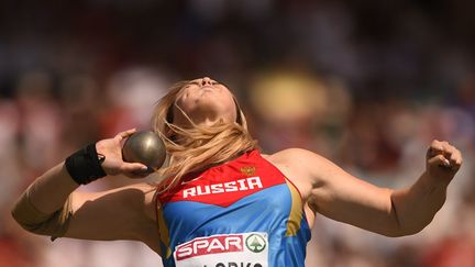 La Russe&nbsp;Yevgeniya Kolodko en finale du lancer de poids aux championnats d'Europe d'athl&eacute;tisme &agrave; Z&uuml;rich (Suisse), le 17 ao&ucirc;t 2014. (FABRICE COFFRINI / AFP)