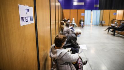 Ouverture d'un vaccinodrome sur le Covid-19 à Agen (Lot-et-Garonne), le 15 avril 2021. (MAXPPP)