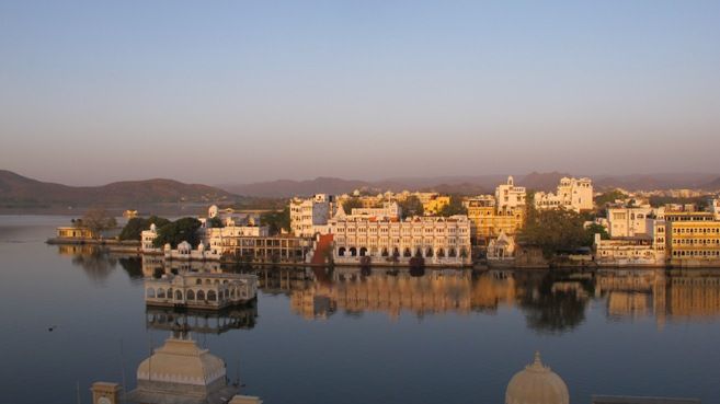 &nbsp; (Udaipur, la Venise de l'Orient © Serge Martin)