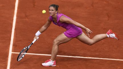 Sara Errani en action lors de son quart de finale contre Angélique Kerber