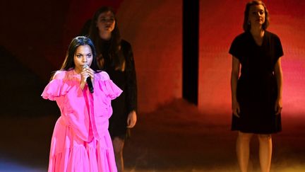 La chanteuse Mentissa, lors des Victoires de la Musique, en février 2023. (BERTRAND GUAY / AFP)