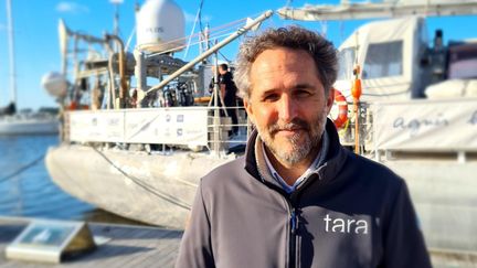 Romain Troublé, le directeur général de la Fondation Tara Océan, le 2 avril 2023. (OLIVIER EMOND / RADIO FRANCE)