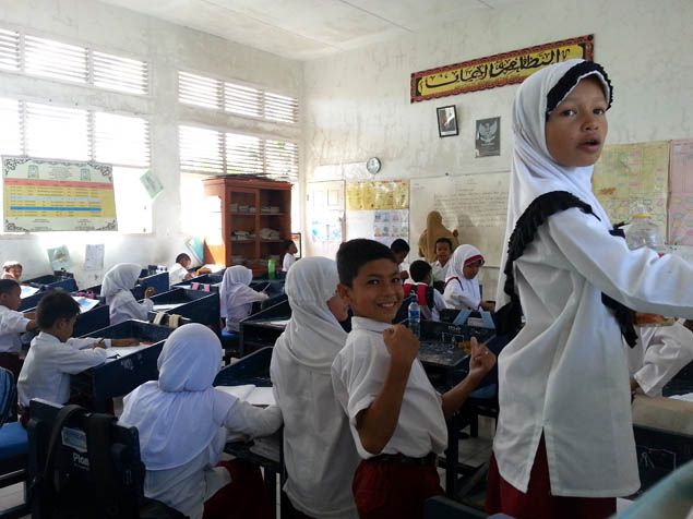 &nbsp; (Dans la salle de classe de l'école Lamnga © S.Baer / RF)