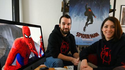  Bastien Grivet (à gauche) et Jessica Rossier, graphistes de "Spider-Man : New Generation"
 (PASCAL GUYOT / AFP)