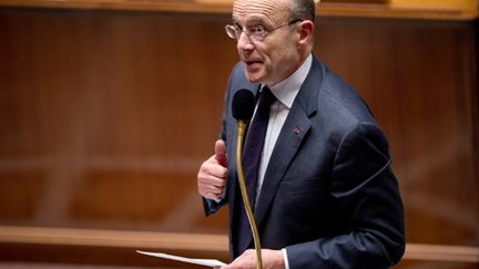 Alain Juppé, lors des questions au gouvernement  à l'Assemblée nationale, le 1er mars (AFP/MARTIN BUREAU)