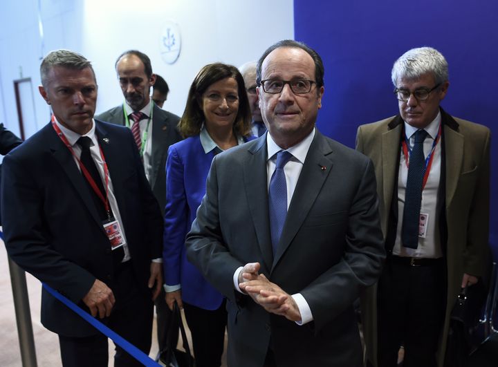 François Hollande lors d'un sommet européen à Bruxelles (Belgique) le 21 octobre 2016. (JOHN THYS / AFP)