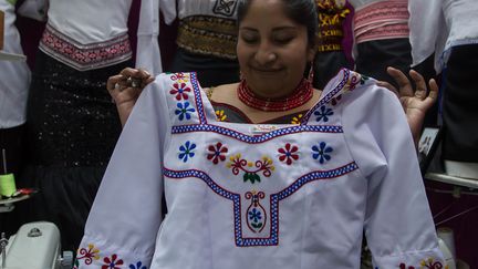 Créations de Lucia Guillin, juin 2017.
 (JUAN CEVALLOS / AFP)