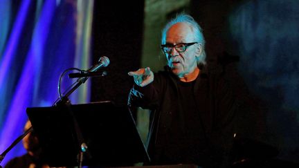 Le réalisateur et compositeur américain John Carpenter en concert salle Playel à Paris en 2018 (SUSANNA SAEZ / EFE)