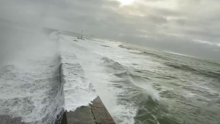 Tempête Frederico : des vents violents enregistrés sur le littoral (France 2)