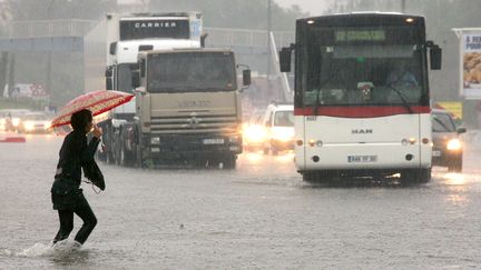 Inondations à Nîmes en septembre 2005 (BORIS HORVAT / AFP)