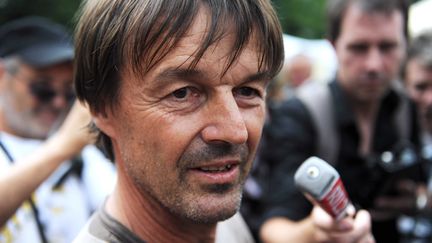 Nicolas Hulot, lors de la campagne &agrave; la primaire &eacute;cologiste, le 9 juillet 2011 &agrave; Nantes (Loire-Atlantique)&nbsp; (SALOM-GOMIS SEBASTIEN / SIPA)