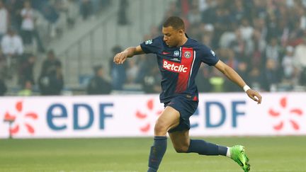 Kylian MBappé pendant le match opposant le PSG à l'OL en finale de la Coupe de France, le 25 mai 2024. (MOHAMMED BADRA / MAXPPP)