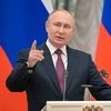 Le président russe Vladimir Poutine, à Moscou, le 15 février 2022. (SERGEY GUNEEV / SPUTNIK / AFP)
