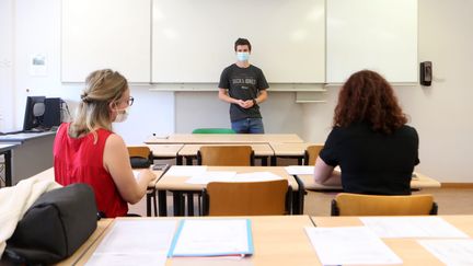 Un candidat au bac passe l'épreuve du Grand Oral le 21 juin 2021 au lycée d'Altkirch (Haut-Rhin). (MAXPPP)