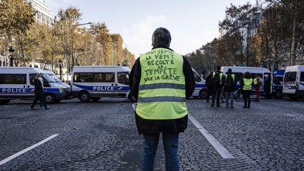 "Gilets jaunes" : la sécurité renforcée sur les Champs-Elysées