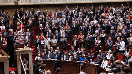 Jean-Marc Ayrault obtient la confiance des d&eacute;put&eacute;s, le 3 juillet 2012. Mardi 8 avril 2014, Manuel Valls tentera d'en faire de m&ecirc;me. (PATRICK KOVARICK / AFP)