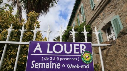 Une location saisonnière à Roscoff (Finistère). (OLIVIER BOITET / MAXPPP)