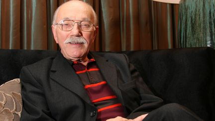 L'auteur de bande dessinée William Vance en 2007
 (MICHEL KRAKOWSKI / BELGA / AFP)