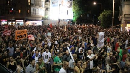 Des dizaines de milliers de manifestants dans les rues de Tel-Aviv, le 30 juillet 2011 (CITIZENSIDE.COM)